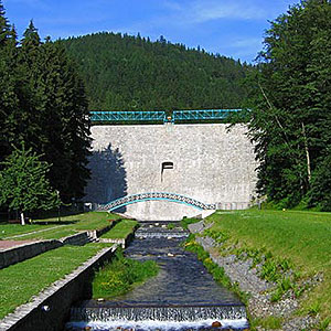 Zapora wodna - Międzygórze