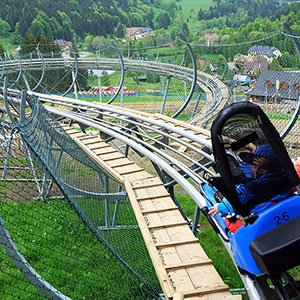 Zjeżdżalnia grawitacyjna Czarna Żmija