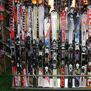 Wypożyczalnia Fun Ski Czarna Góra