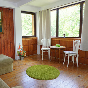 Dom Moris, pokoje gościnne