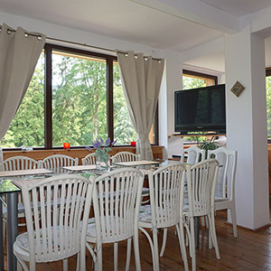 Dom Moris, pokoje gościnne