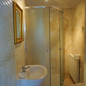 Dom Moris, pokoje gościnne