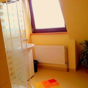 Dom Moris, pokoje gościnne