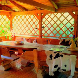 Dom Moris, pokoje gościnne