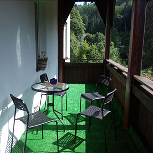 Kaskada, pokoje gościnne